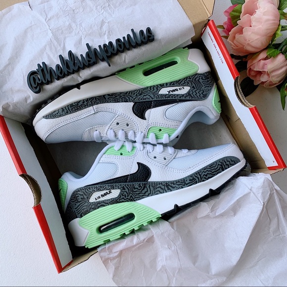 Nike Air Max 90 NWT - Picture 2 of 10